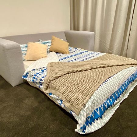 Modern 2-Bedroom Apartment 7-Mins Walk To 皇后镇 外观 照片