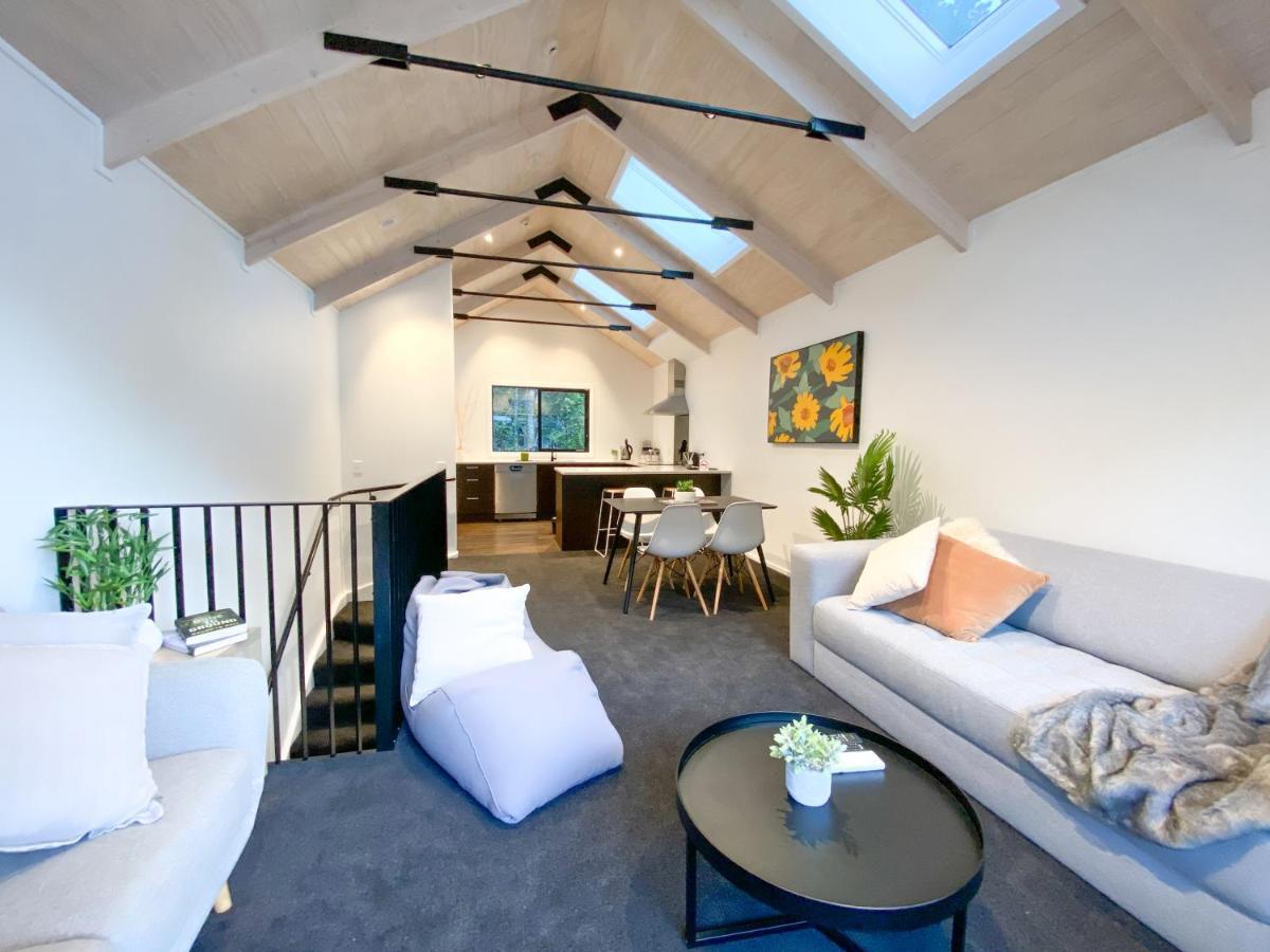 Modern 2-Bedroom Apartment 7-Mins Walk To 皇后镇 外观 照片