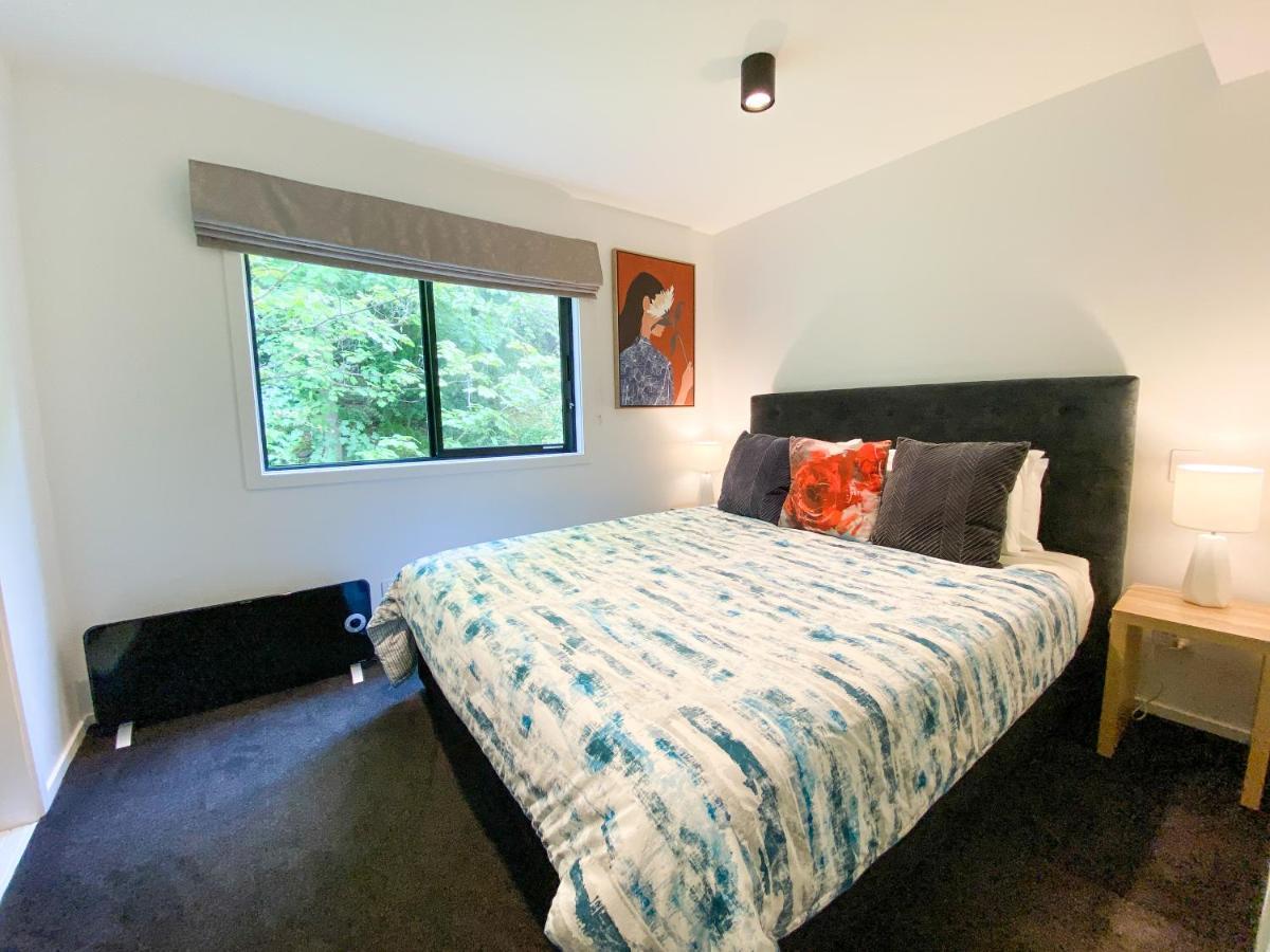Modern 2-Bedroom Apartment 7-Mins Walk To 皇后镇 外观 照片